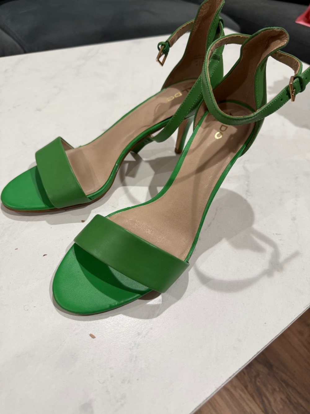Aldo Kelly green kitten heel sandals